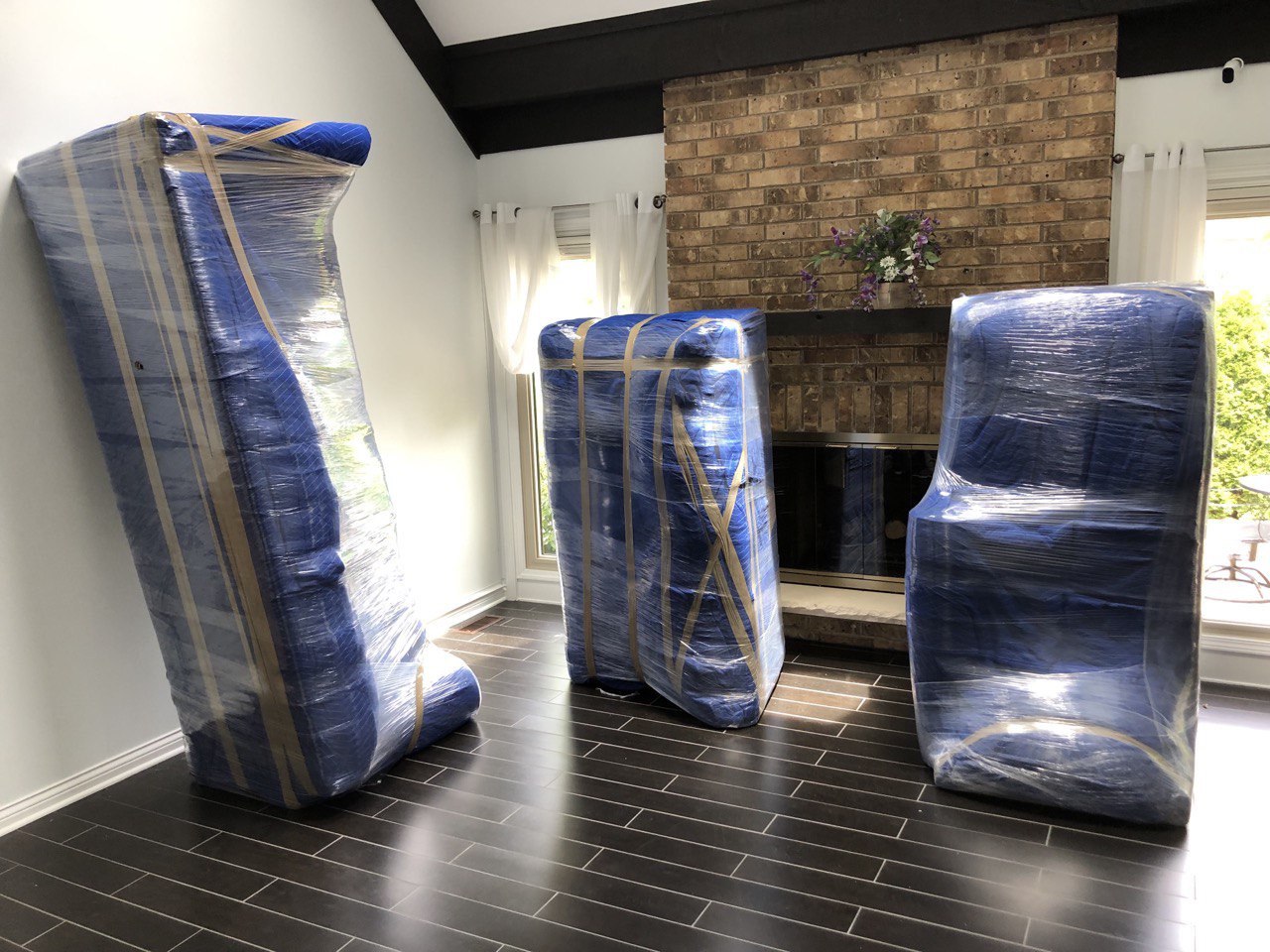 LifeTime Movers professional blanket wrapping